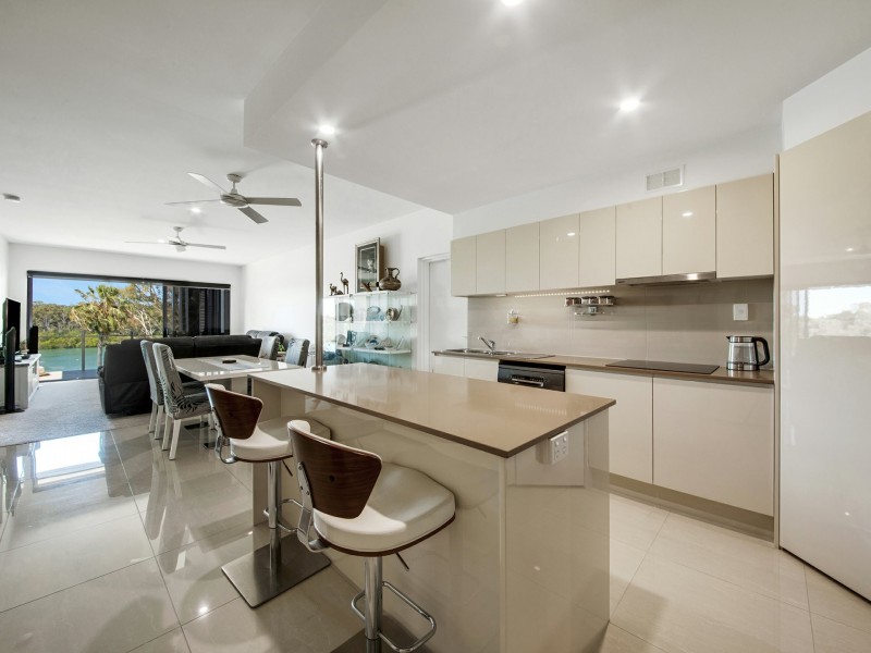 402/10 Wyndham Avenue, Boyne Island QLD 4680