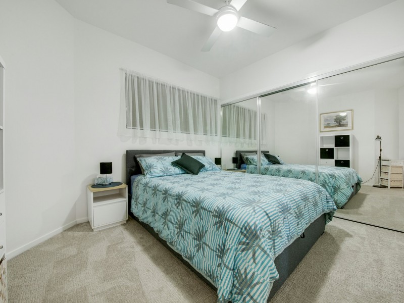 402/10 Wyndham Avenue, Boyne Island QLD 4680