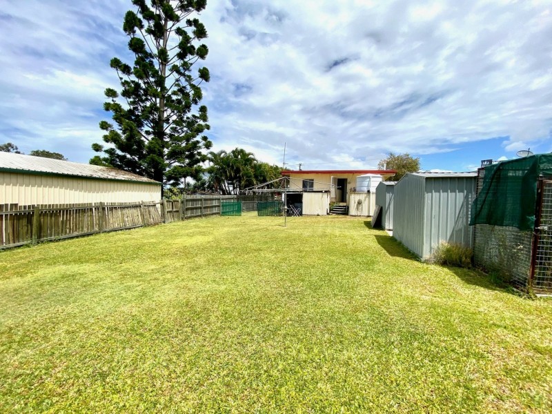 18 Yukana Street, Boyne Island QLD 4680