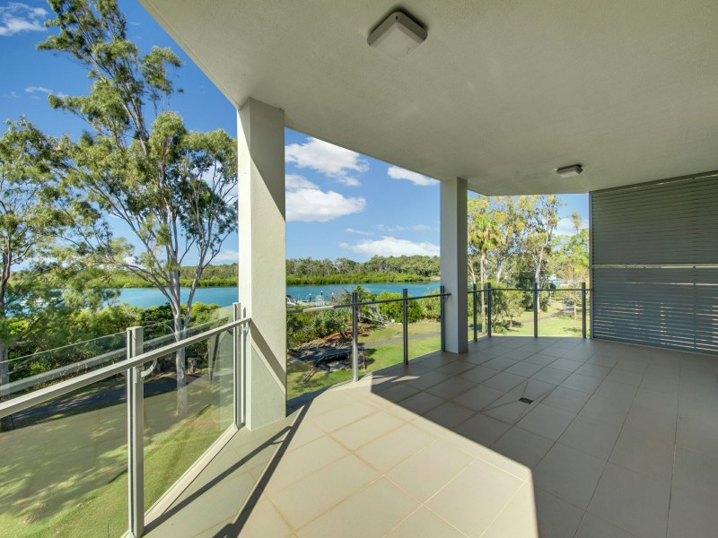 303/10 Wyndham Avenue, Boyne Island QLD 4680