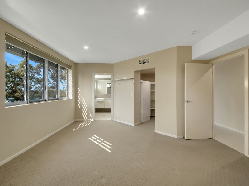 303/10 Wyndham Avenue, Boyne Island QLD 4680