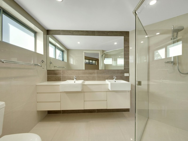 303/10 Wyndham Avenue, Boyne Island QLD 4680