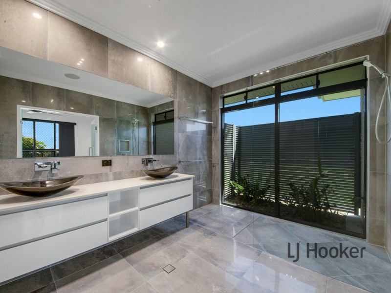 13 Stockman Drive, Benaraby QLD 4680