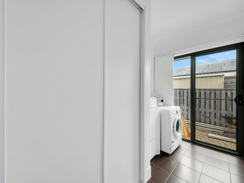 1 Tulipwood Circuit, Boyne Island QLD 4680