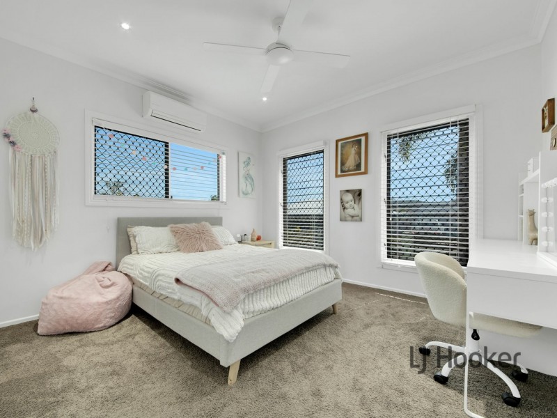 15 Riverside Drive, Tannum Sands QLD 4680