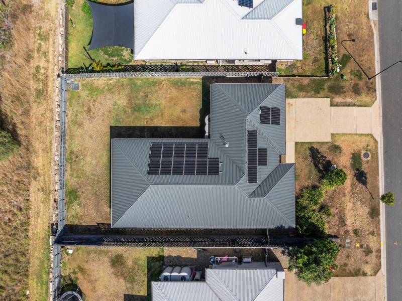 18 Brush Tail Court, Boyne Island QLD 4680
