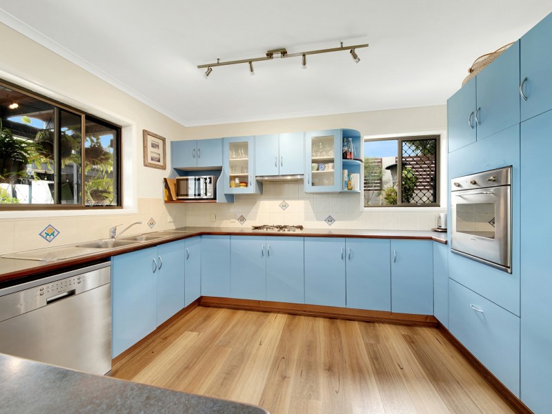 17 Scallop Street, Tannum Sands QLD 4680