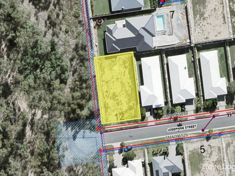 12 Josephine Street, Boyne Island QLD 4680