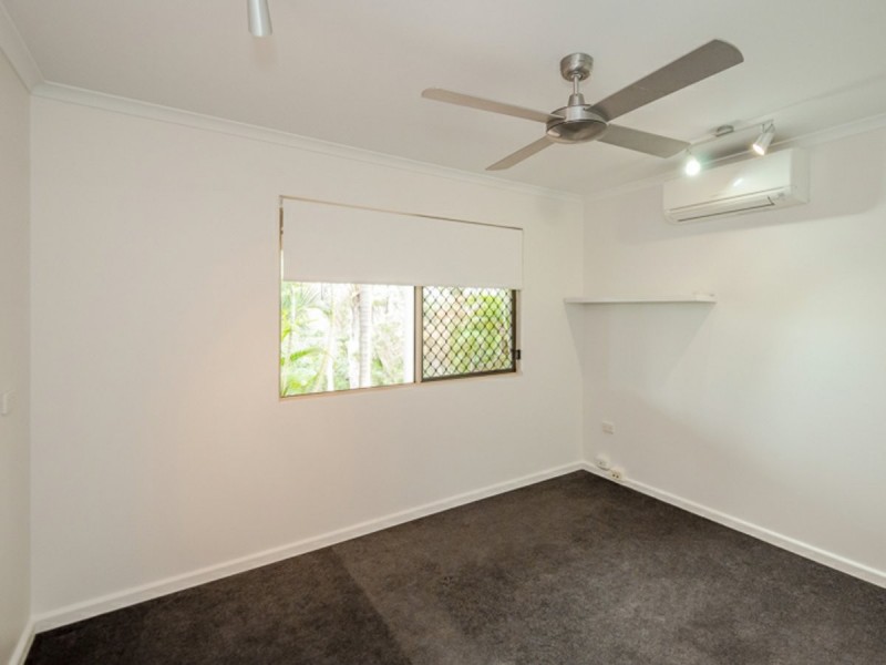 25 Rigby Crescent, West Gladstone QLD 4680