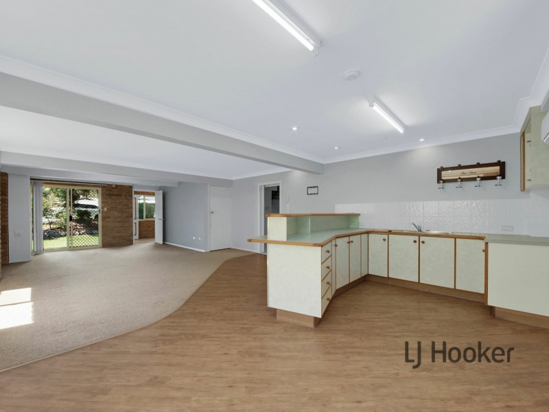 86 Booth Avenue, Tannum Sands QLD 4680