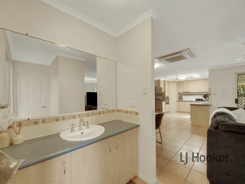 17 Bevington Street, Tannum Sands QLD 4680