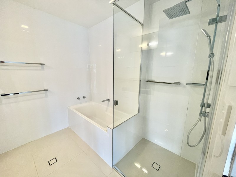 301/3 Pacific Avenue, Tannum Sands QLD 4680