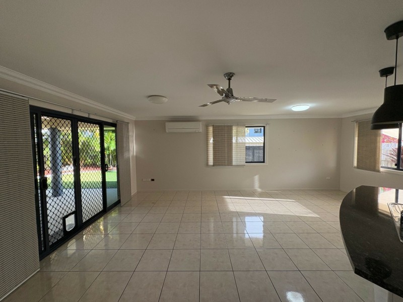 11 Riverside Drive, Tannum Sands QLD 4680