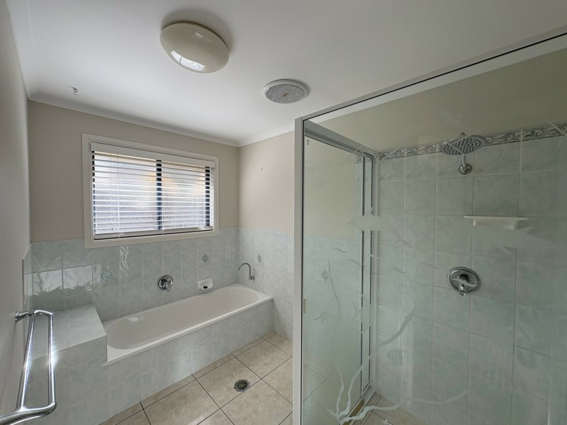 11 Riverside Drive, Tannum Sands QLD 4680