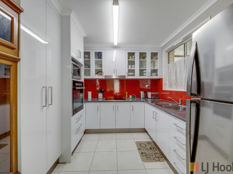 14 Donald Street, Tannum Sands QLD 4680