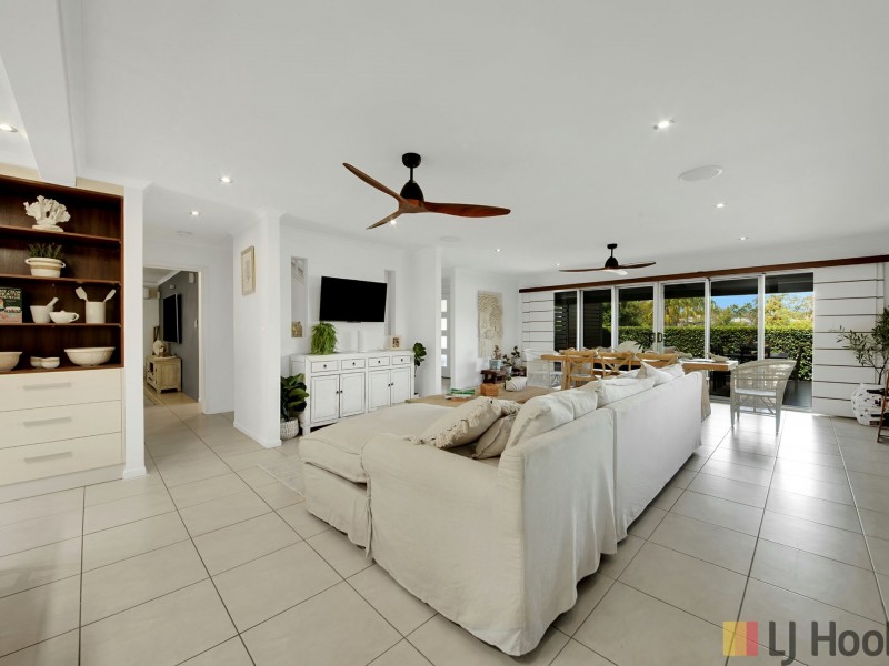 89 Tarcoola Drive, Boyne Island QLD 4680