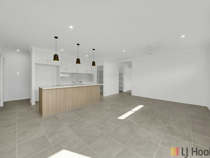 4 Lenthall Street, Boyne Island QLD 4680
