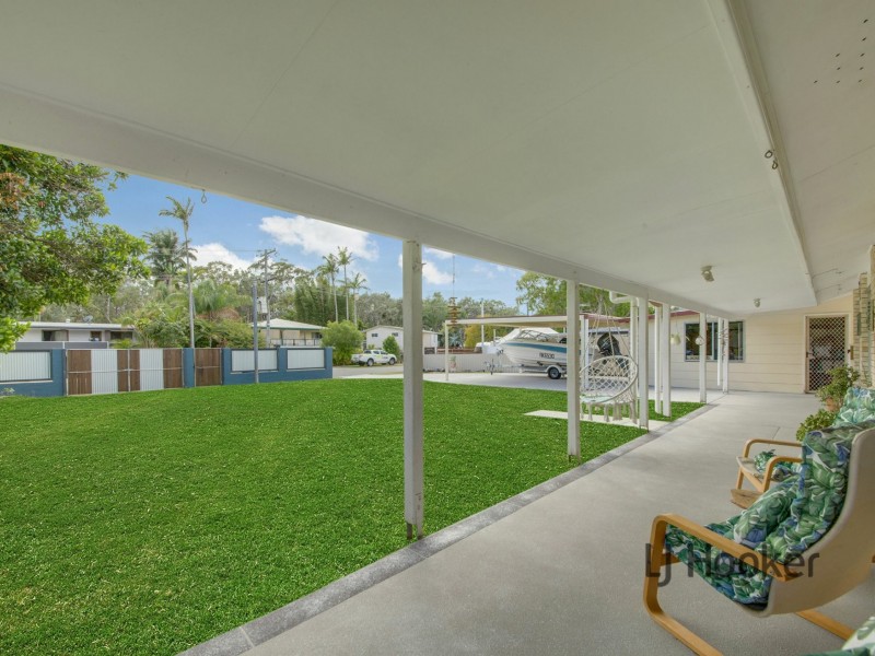 17 Alkina Crescent, Boyne Island QLD 4680