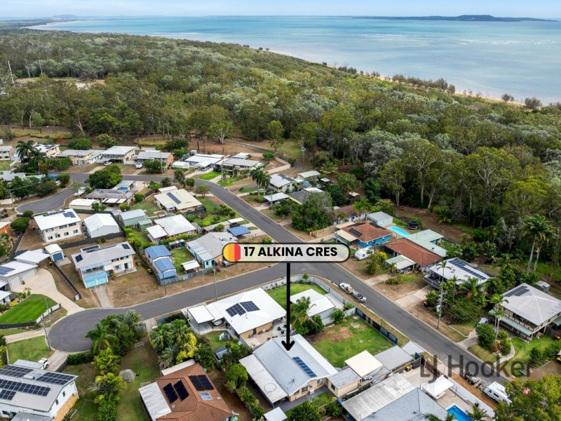 17 Alkina Crescent, Boyne Island QLD 4680