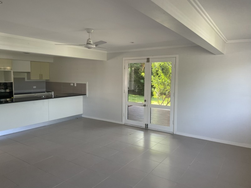 12 Alfred Street, Tannum Sands QLD 4680