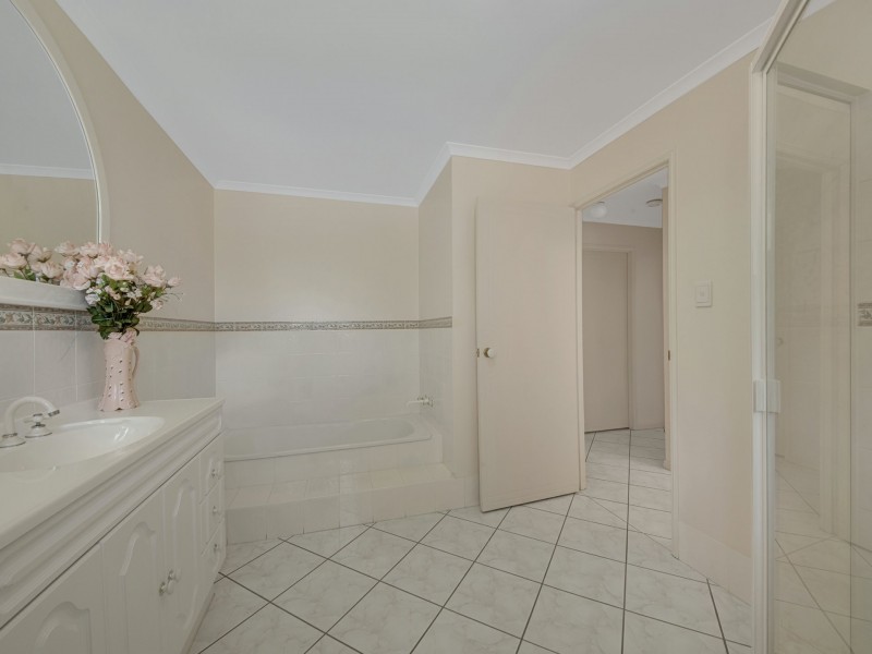 83 Bukkan Road, Glen Eden QLD 4680