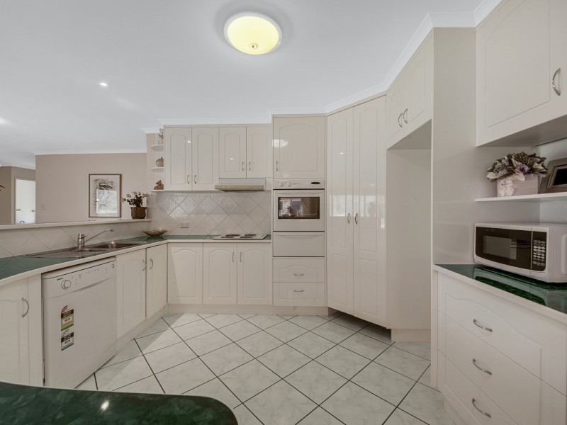 83 Bukkan Road, Glen Eden QLD 4680