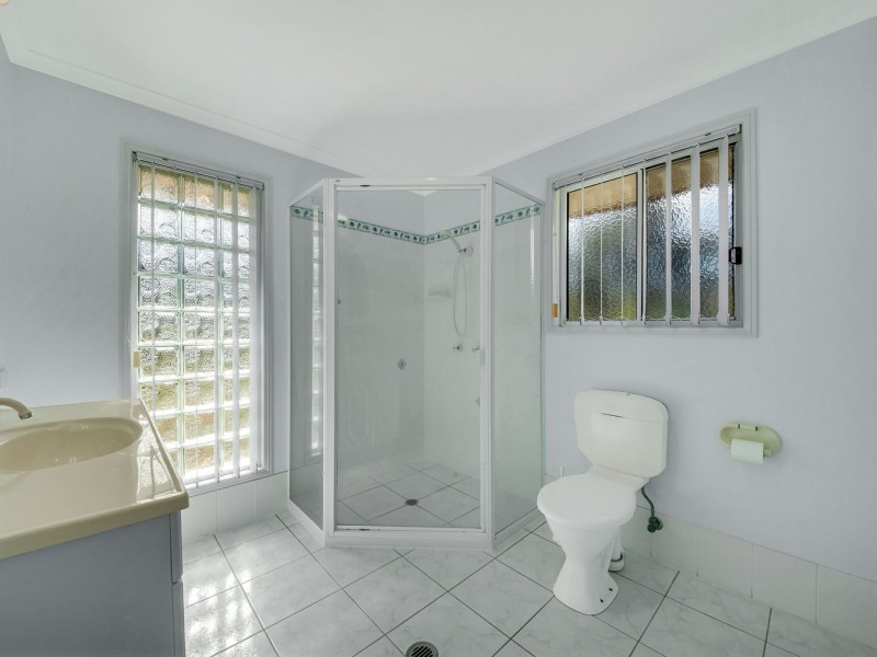 81 Bukkan Road, Glen Eden QLD 4680