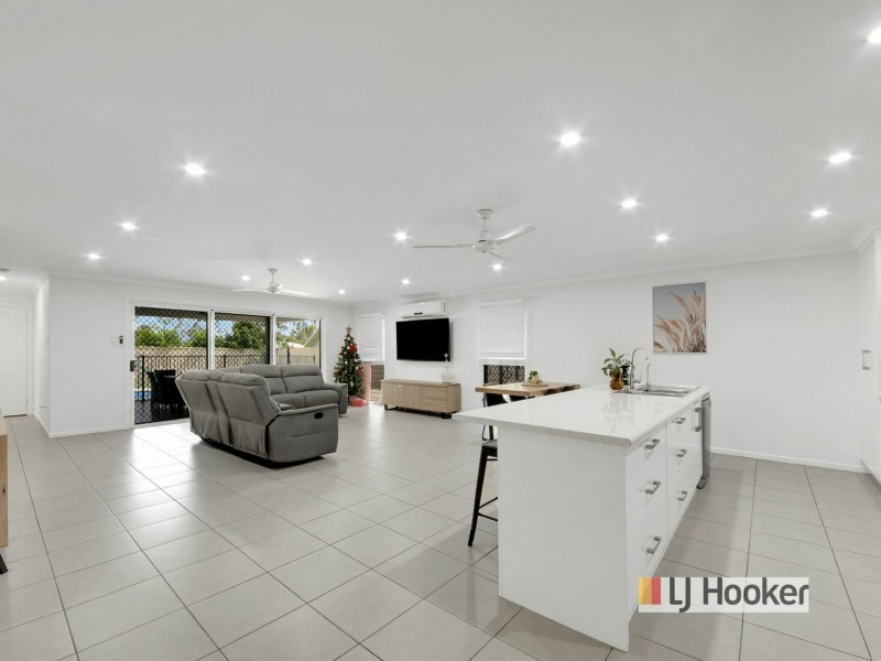 10 Golf View Drive, Boyne Island QLD 4680