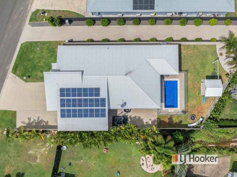 10 Golf View Drive, Boyne Island QLD 4680
