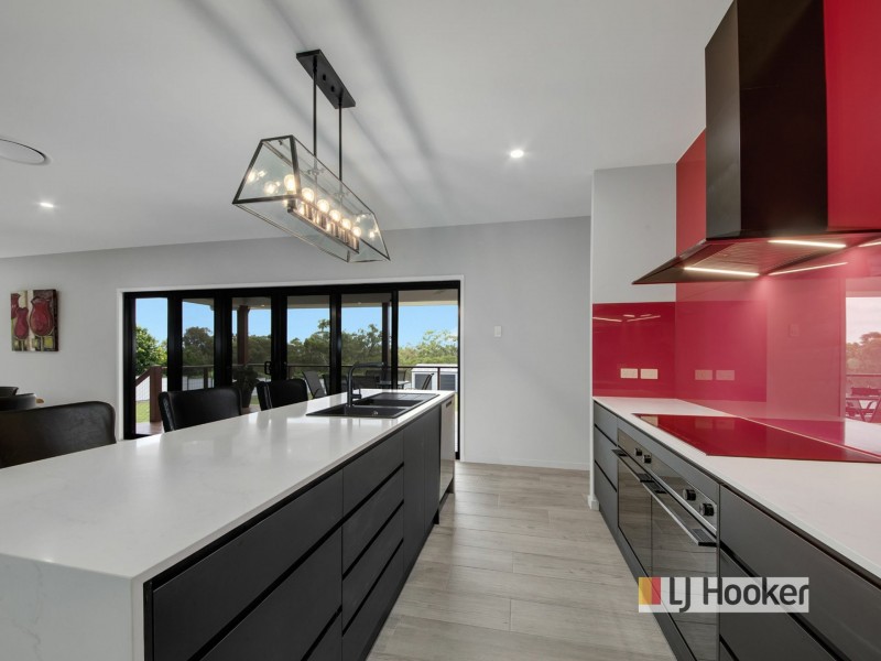 7 Yacht Road, Tannum Sands QLD 4680