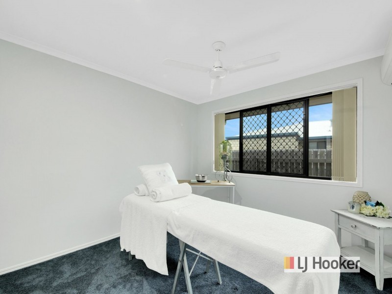 1/12 Golf View Drive, Boyne Island QLD 4680