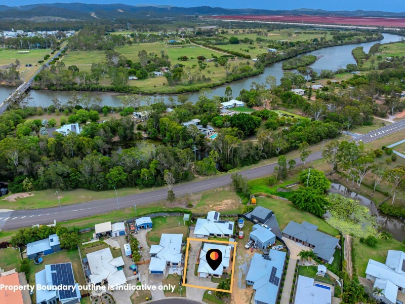 1/12 Golf View Drive, Boyne Island QLD 4680