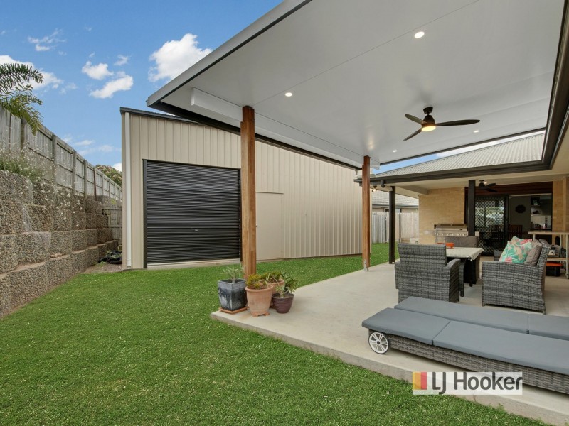 9 Valley Way, Boyne Island QLD 4680