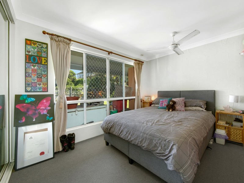 39 Brin Street, Boyne Island QLD 4680