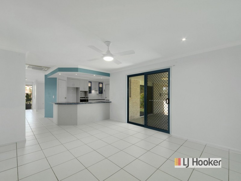 10 Dunn Street, Tannum Sands QLD 4680