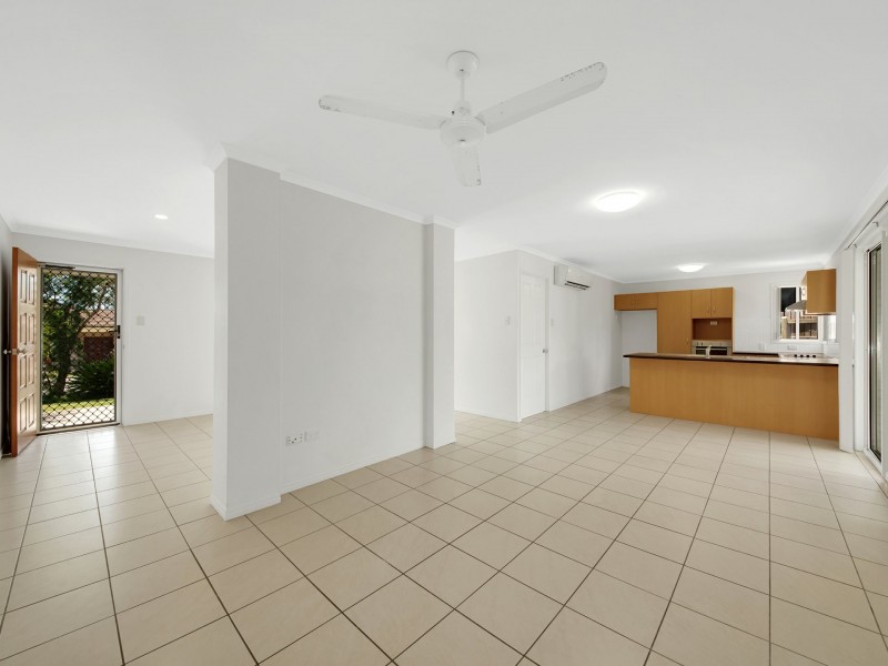 17 Golf View Drive, Boyne Island QLD 4680