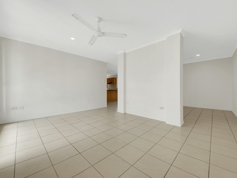 17 Golf View Drive, Boyne Island QLD 4680