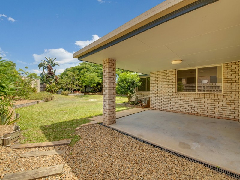 17 Golf View Drive, Boyne Island QLD 4680