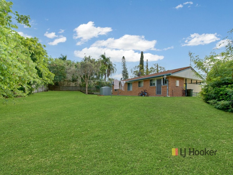 25 Edward Street, Boyne Island QLD 4680