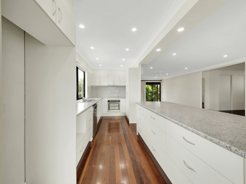 79 Tarcoola Drive, Boyne Island QLD 4680