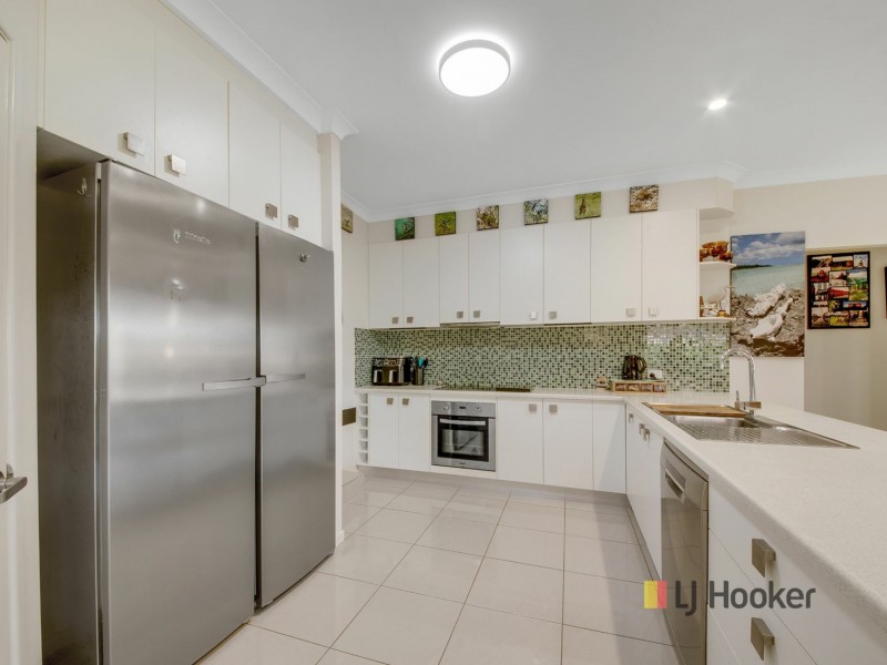 36 Golf View Drive, Boyne Island QLD 4680