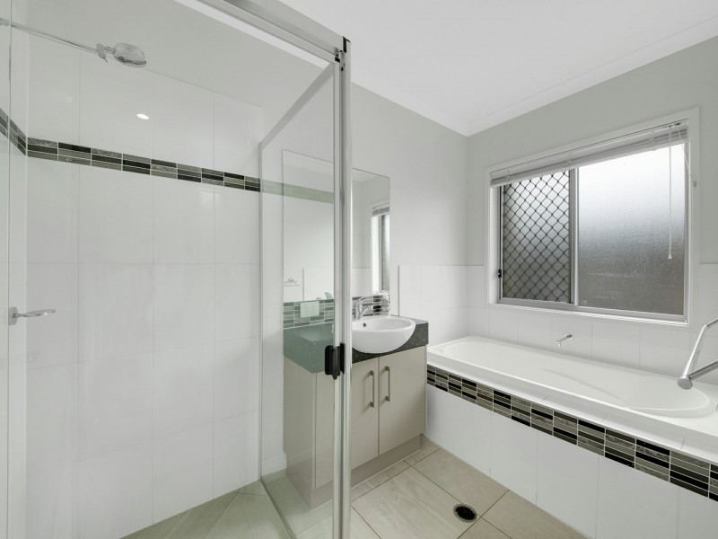 36 Tulipwood Circuit, Boyne Island QLD 4680