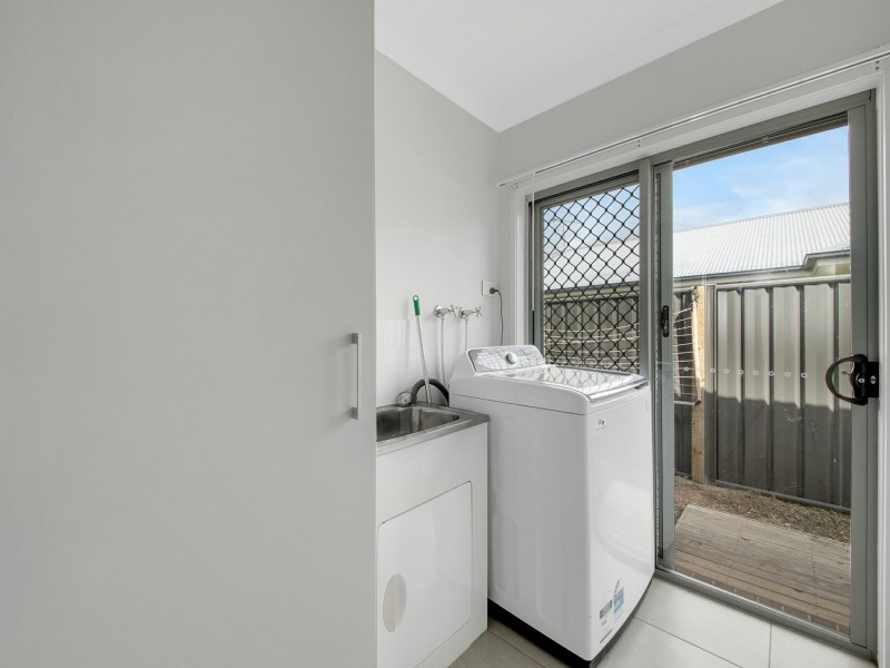 36 Tulipwood Circuit, Boyne Island QLD 4680