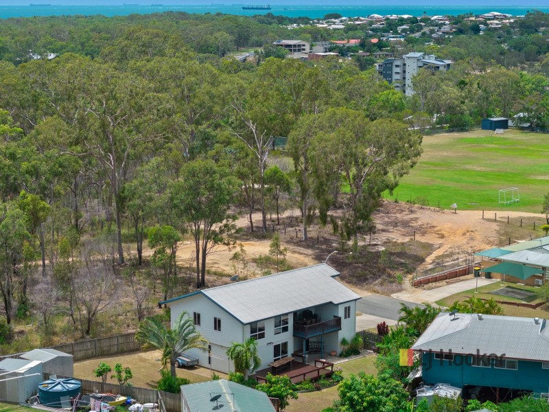 9 Eugenia Street, Boyne Island QLD 4680