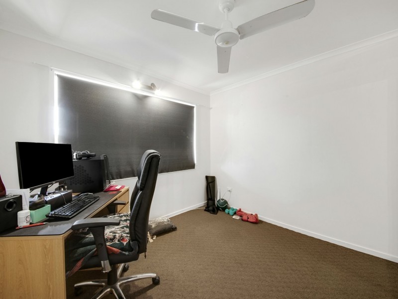 6 Bellemere Court, Boyne Island QLD 4680