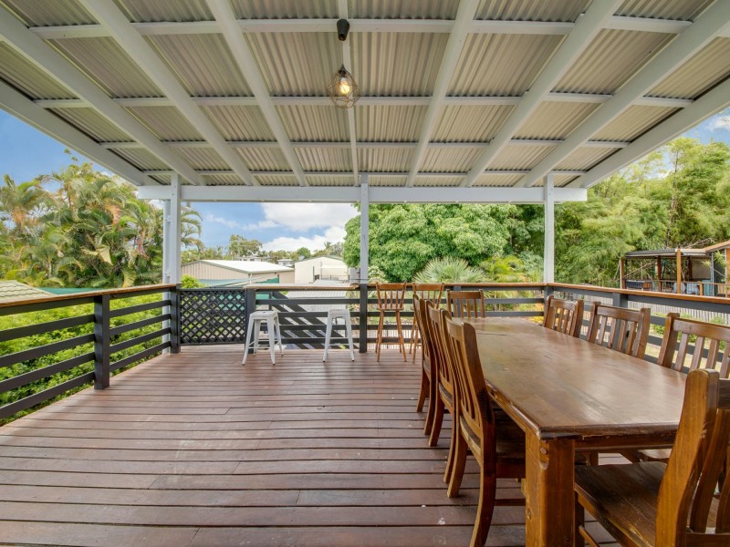 6 Bellemere Court, Boyne Island QLD 4680