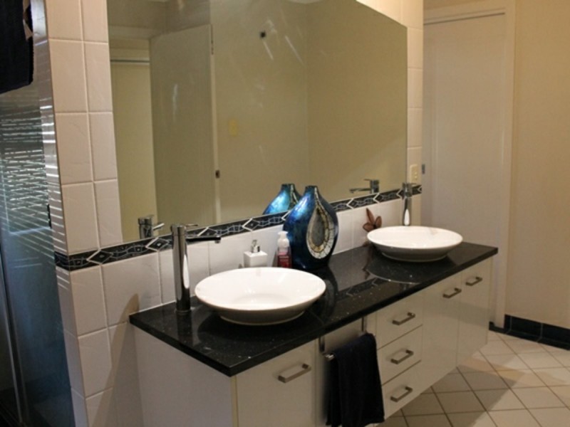 8 Clearview Court, Tannum Sands QLD 4680