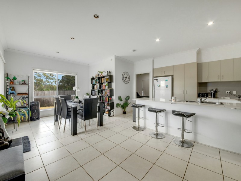 2 Bendee Street, Glen Eden QLD 4680