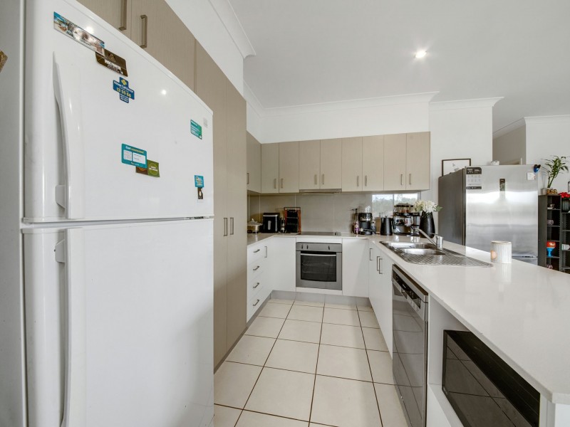 2 Bendee Street, Glen Eden QLD 4680