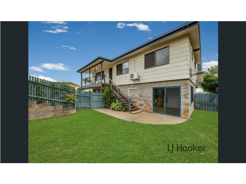 9 Marina Avenue, Boyne Island QLD 4680